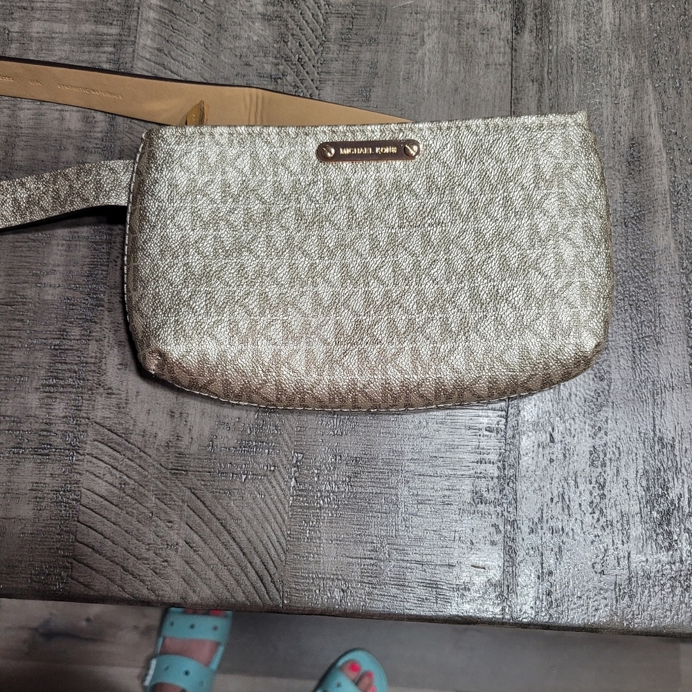 Nwt Michael Kors Adjustable Belt Bag Large/XL - Picture 1 of 6